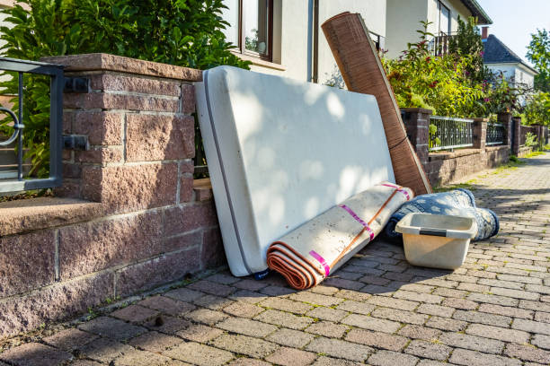 Best Residential Junk Removal  in Iron River, MI
